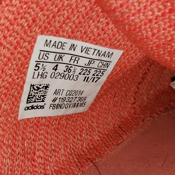 ADIDAS NMD-R1 WOMEN'S RUNNING SHOES CQ2014 RUNNER NOMAD TRACE SCARLET RED PINK - Picture 5 of 9